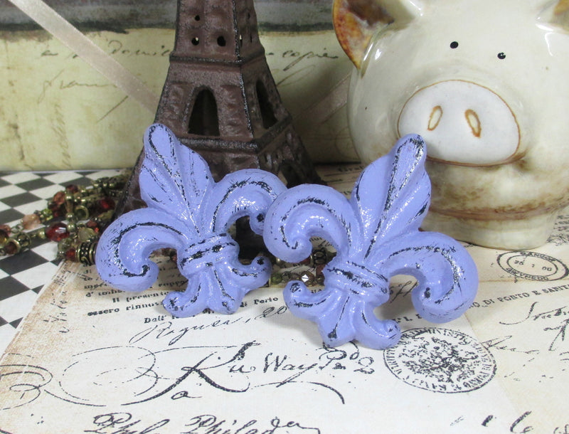 Fleur de Lis Knob Cast Iron Shabby Chic