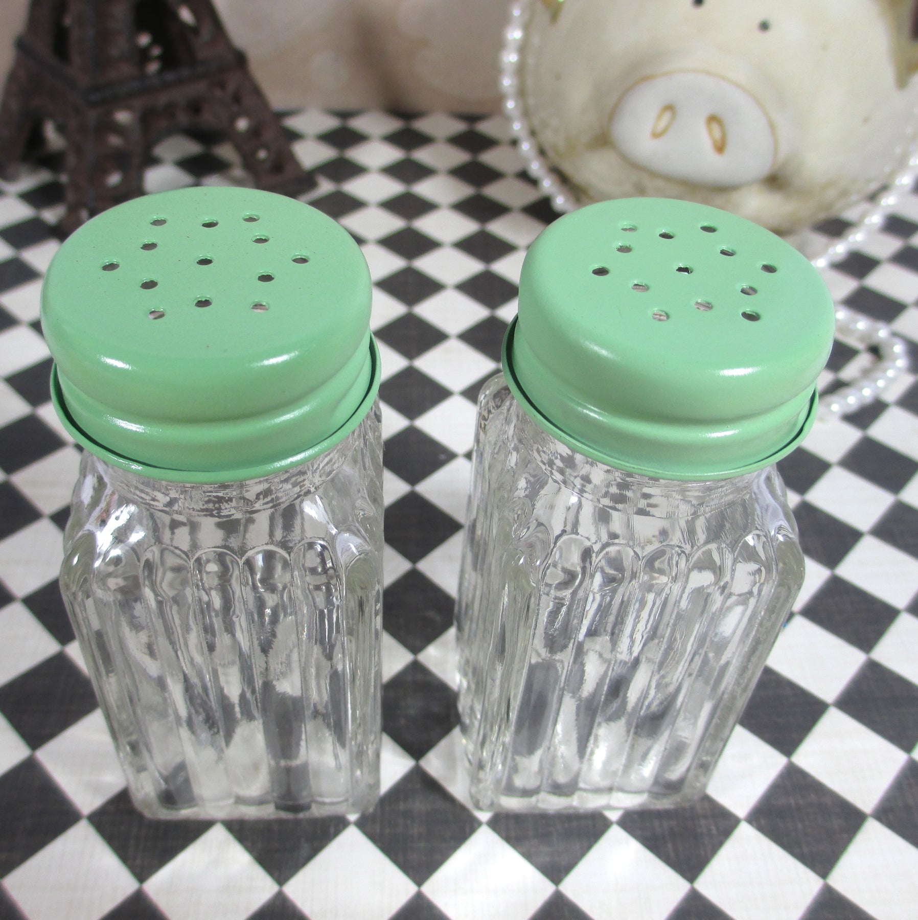 Salt N' Pepa Salt & Pepper Dispenser in Pink & Forest Green Gingham