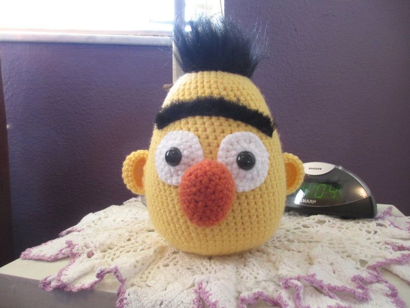 Bert Crochet Eyeglasses Holder