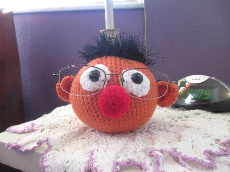 Ernie Crochet Eyeglasses Holder